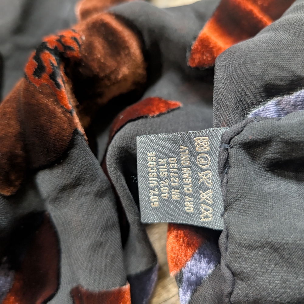 Cocoon House Silk/Viscose Scarf - Picture 7 of 7